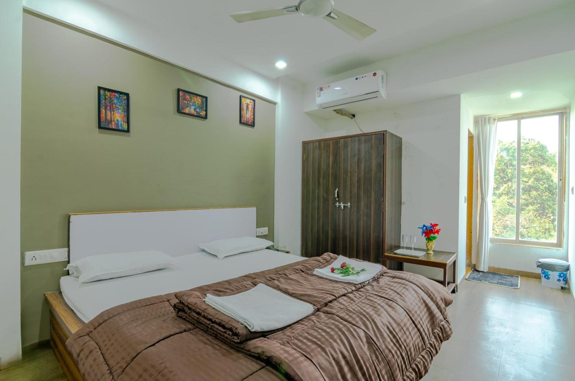 White House Beach Resort, Nagaon Dış mekan fotoğraf