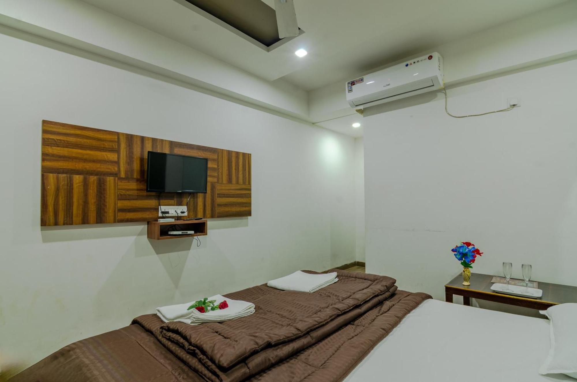 White House Beach Resort, Nagaon Dış mekan fotoğraf
