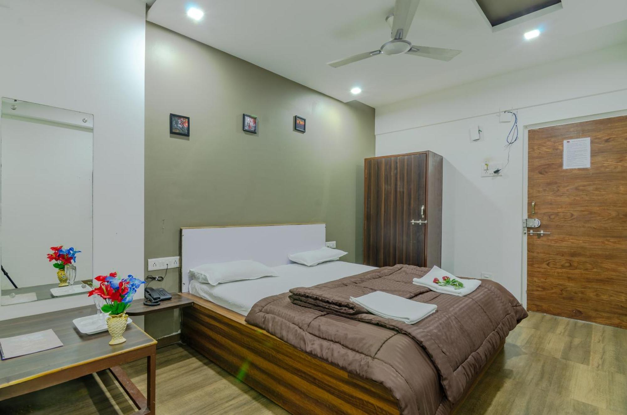 White House Beach Resort, Nagaon Dış mekan fotoğraf