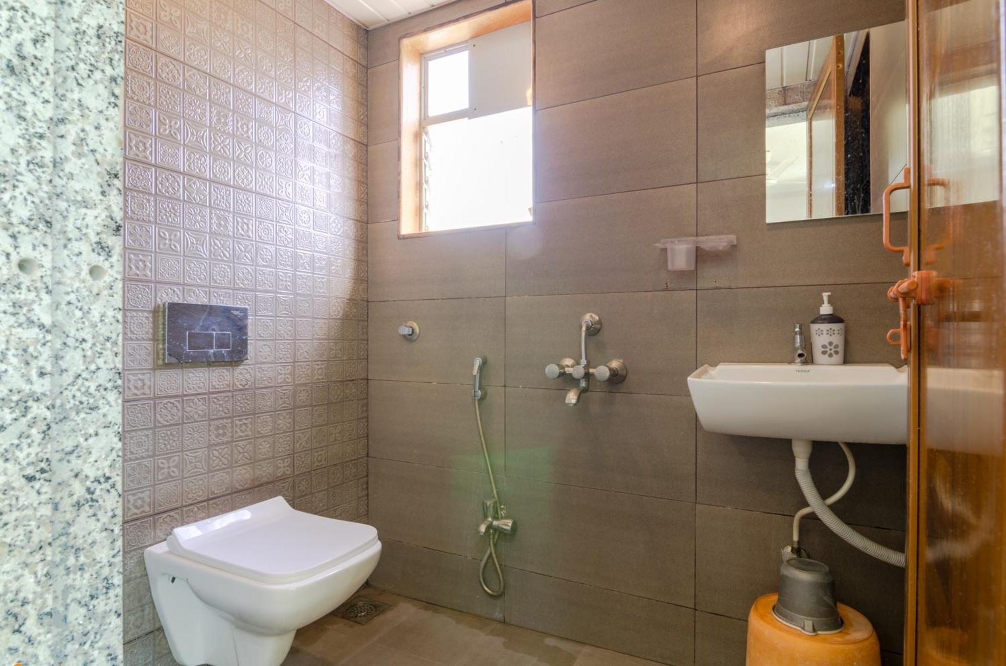 White House Beach Resort, Nagaon Dış mekan fotoğraf