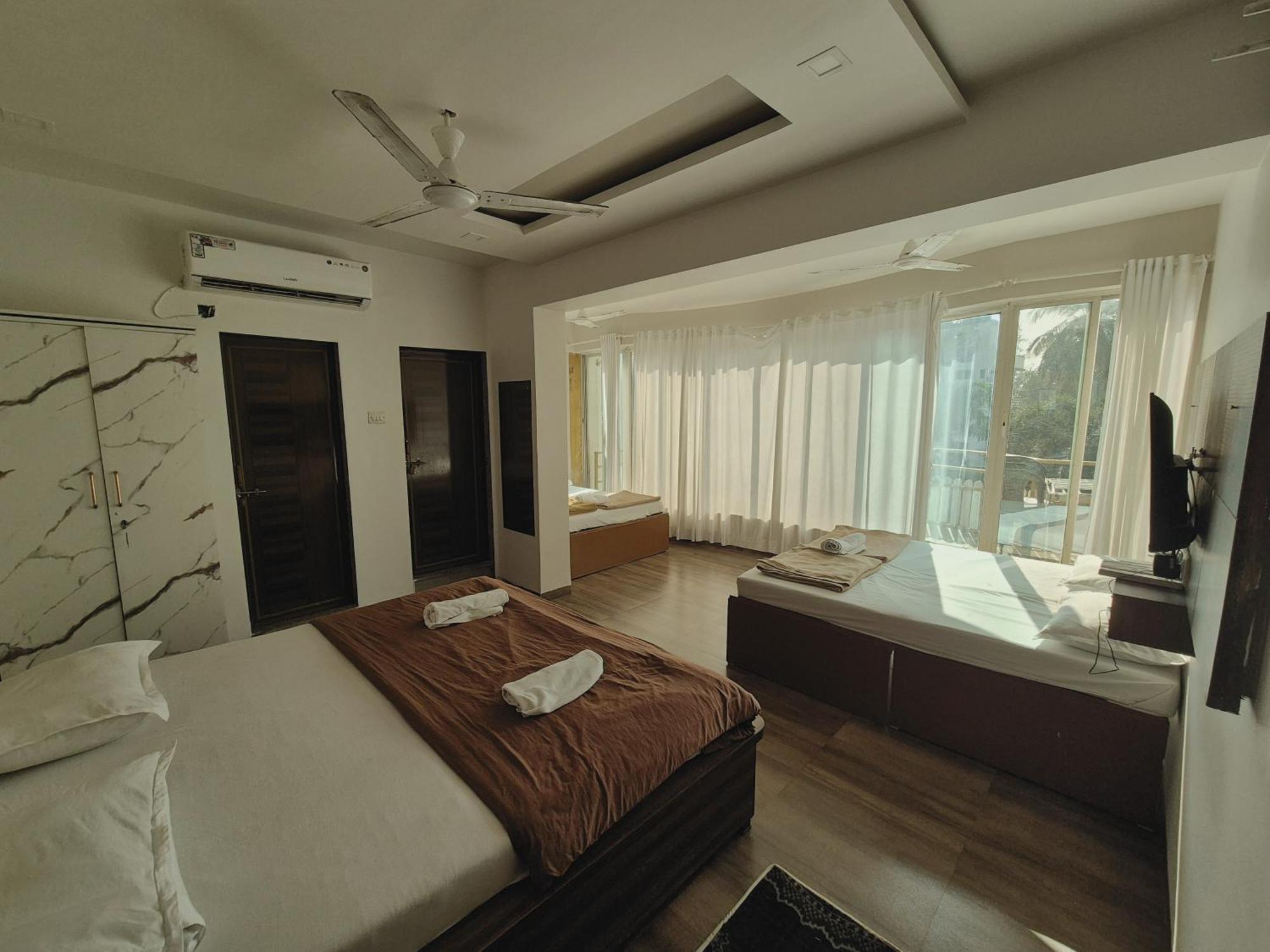 White House Beach Resort, Nagaon Dış mekan fotoğraf