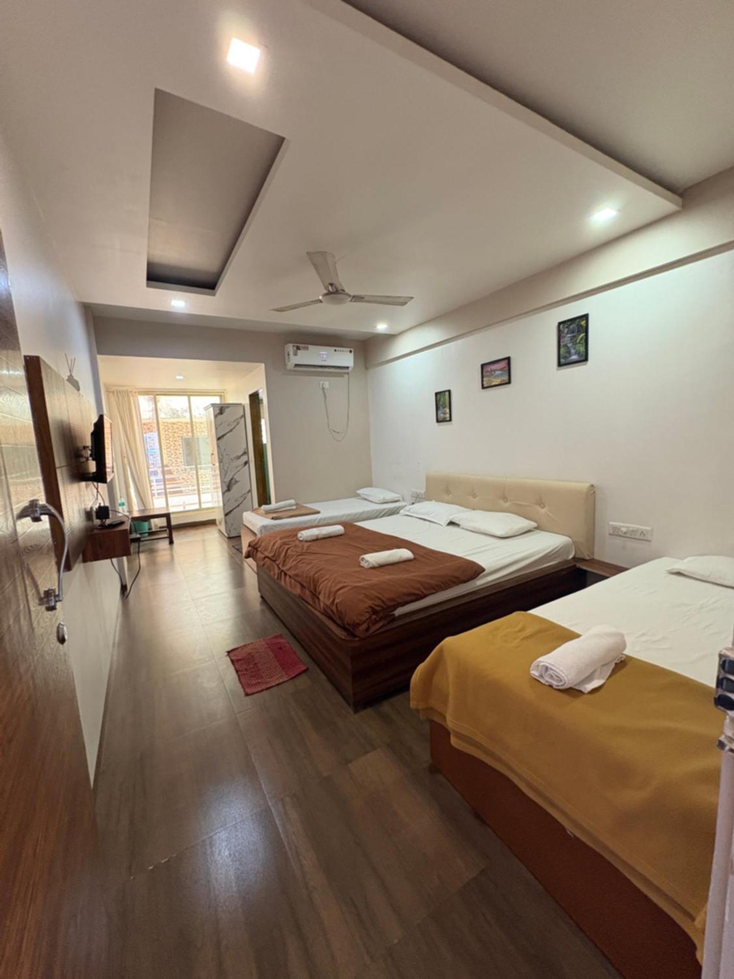 White House Beach Resort, Nagaon Dış mekan fotoğraf